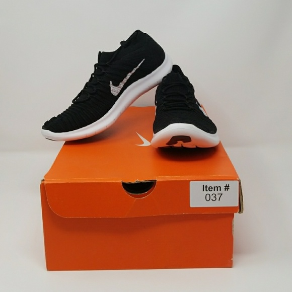 Nike Shoes - Women's Nike Free Run Motion Flyknit